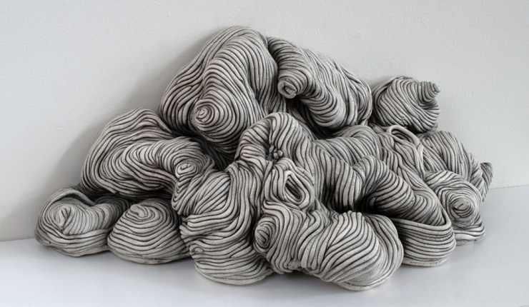 Black and white coil built ceramic clay sculpture made by Erik Hubert Gellert corner 3-d printed 3d print robot handmade